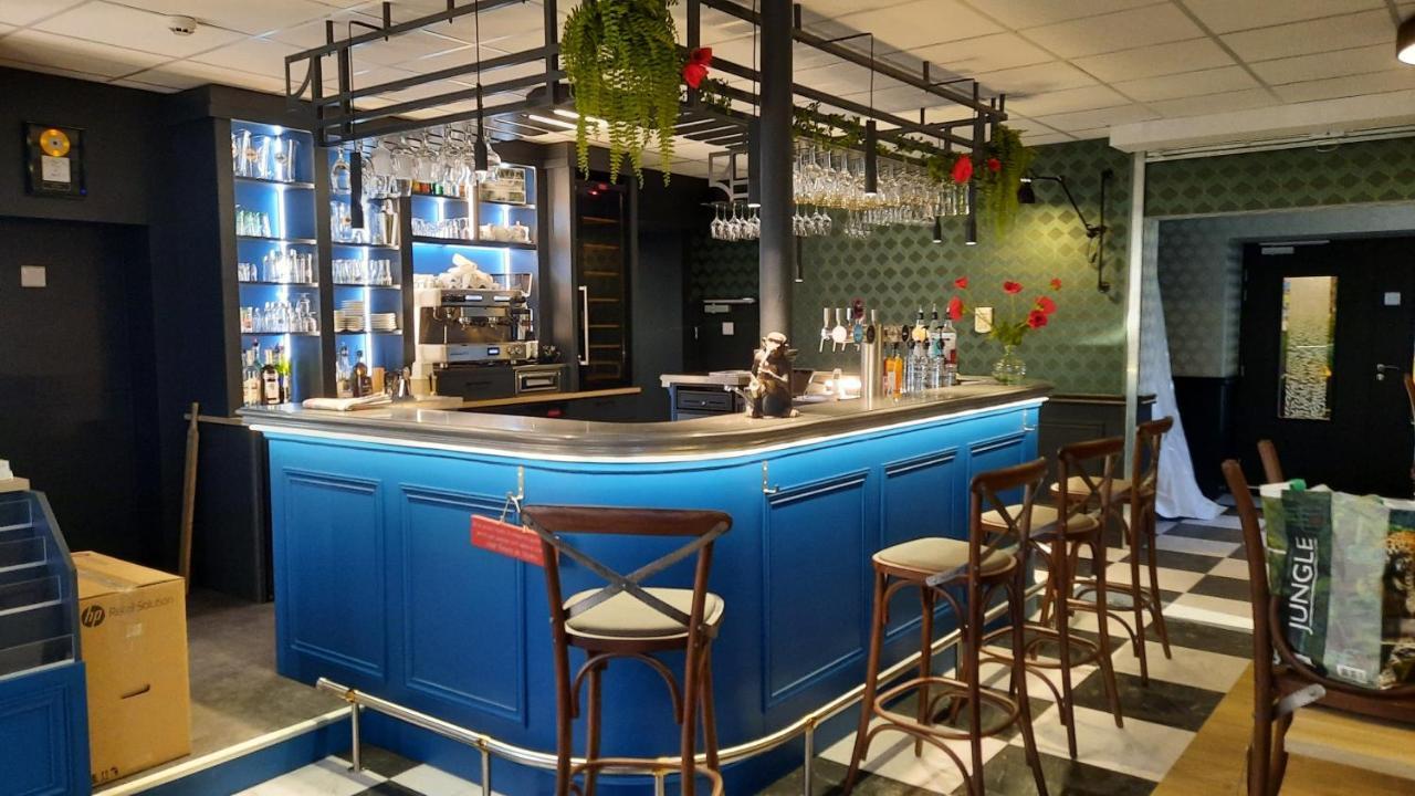 L'Auberge Des Artistes Nieul-sur-l'Autise Kültér fotó