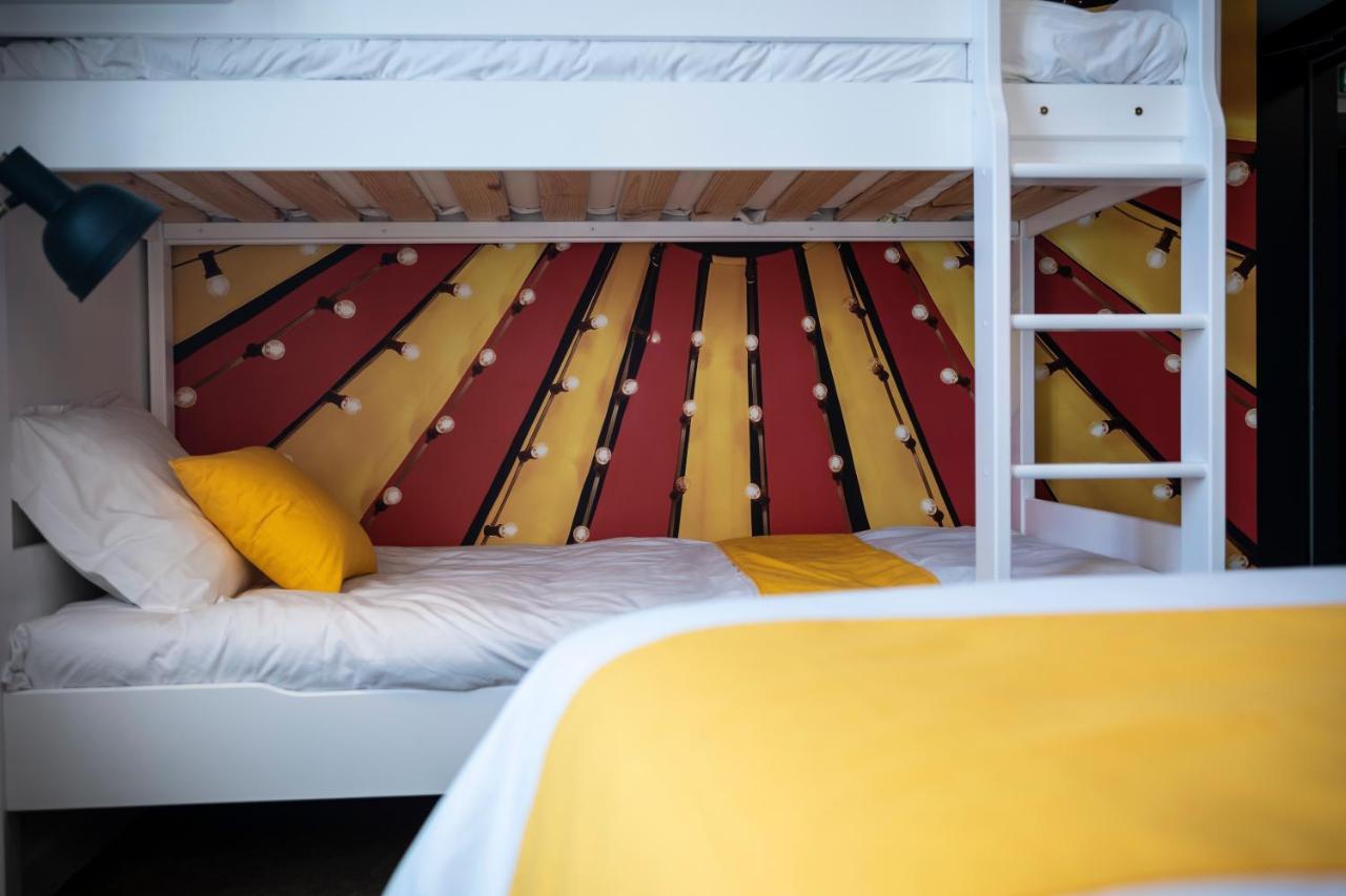 L'Auberge Des Artistes Nieul-sur-l'Autise Kültér fotó